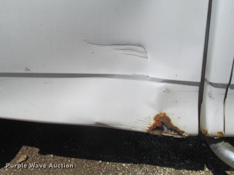 image for item DE3703 1999 Ford F150 pickup truck