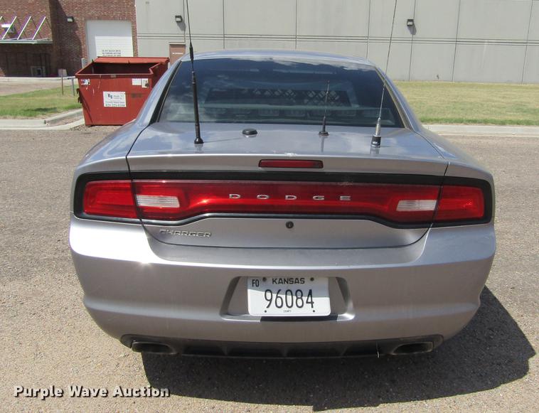 image for item DE6824 2013 Dodge Charger Police