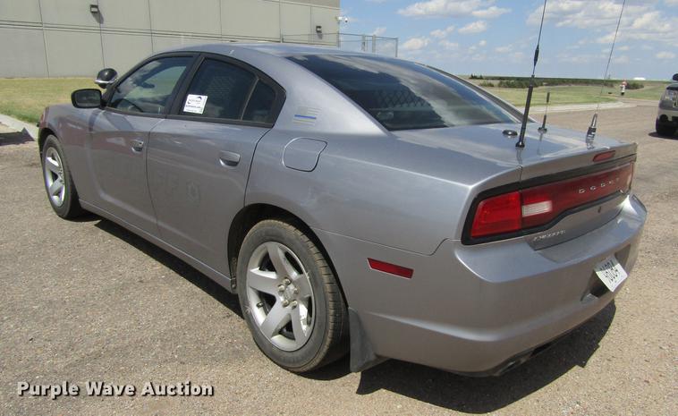 image for item DE6824 2013 Dodge Charger Police