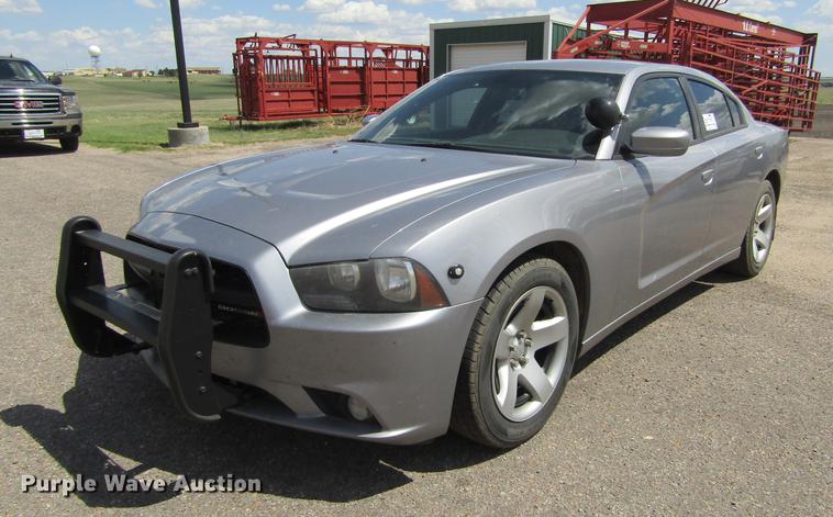 image for item DE6824 2013 Dodge Charger Police