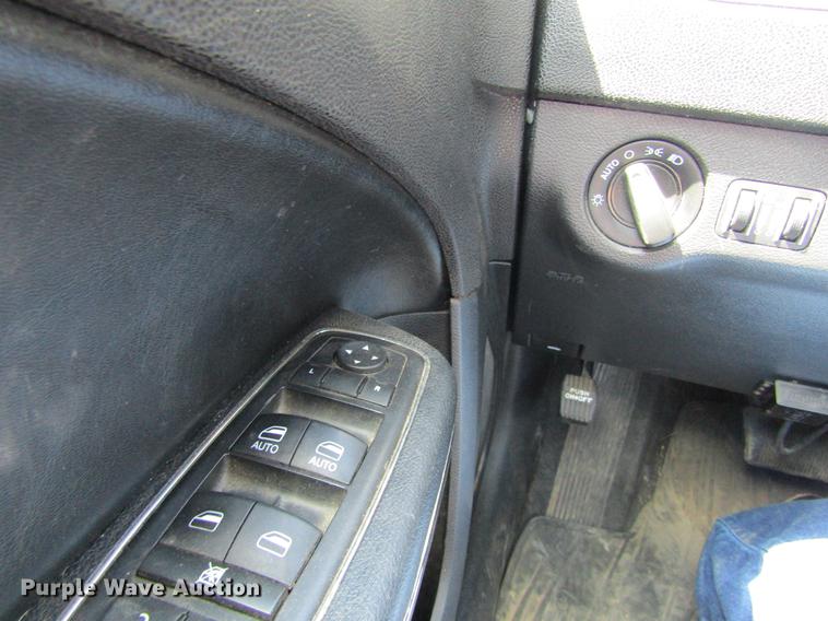 image for item DE6824 2013 Dodge Charger Police