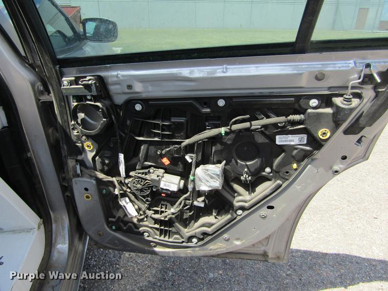 image for item DE6824 2013 Dodge Charger Police