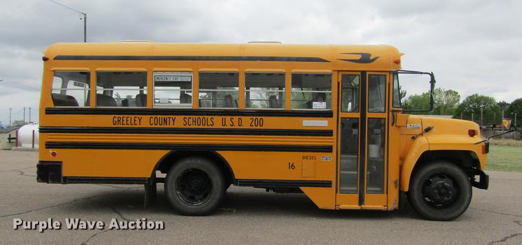image for item DE6829 1994 Ford B700 Blue Bird school bus