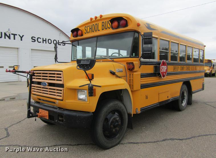image for item DE6829 1994 Ford B700 Blue Bird school bus