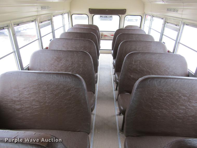 image for item DE6829 1994 Ford B700 Blue Bird school bus