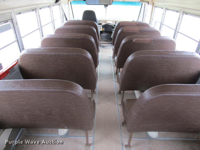 image for item DE6829 1994 Ford B700 Blue Bird school bus