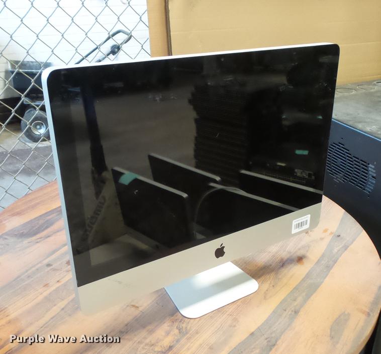 image for item DV9282 Apple computer