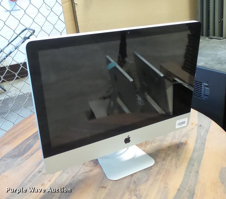 image for item DV9284 Apple computer