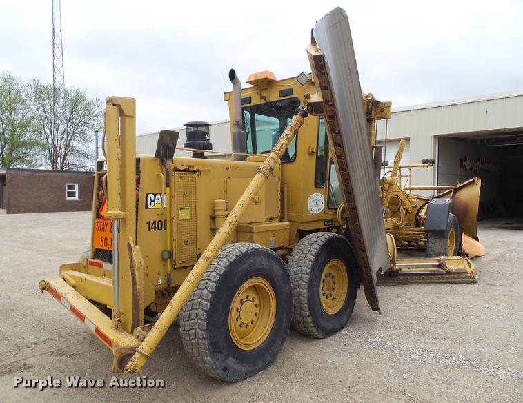 image for item DZ9246 1995 Caterpillar 140G motor grader