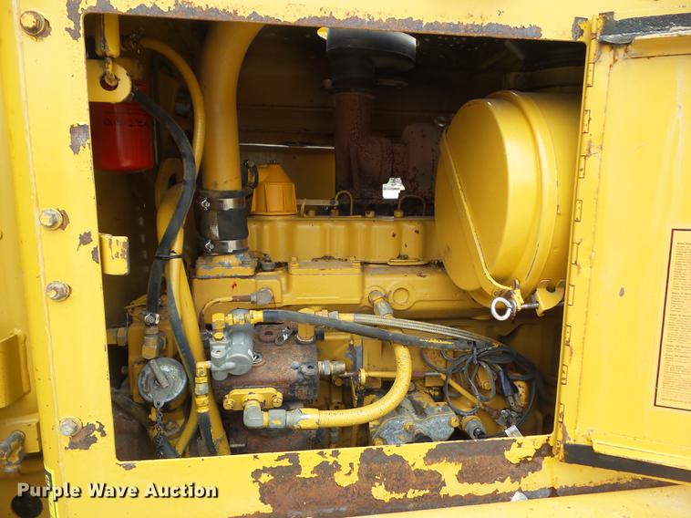 image for item DZ9246 1995 Caterpillar 140G motor grader