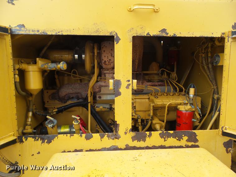 image for item DZ9246 1995 Caterpillar 140G motor grader