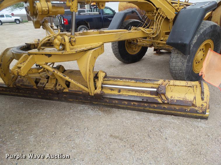 image for item DZ9246 1995 Caterpillar 140G motor grader