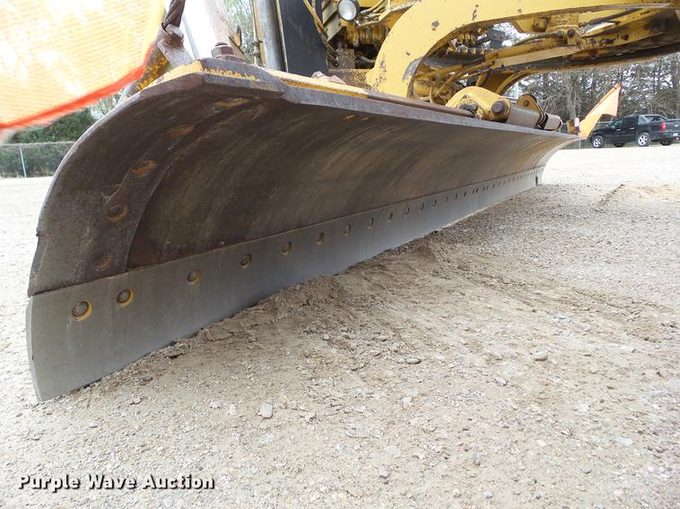 image for item DZ9246 1995 Caterpillar 140G motor grader