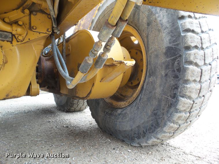 image for item DZ9246 1995 Caterpillar 140G motor grader