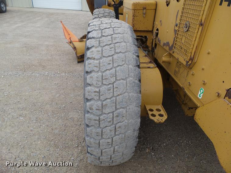 image for item DZ9246 1995 Caterpillar 140G motor grader