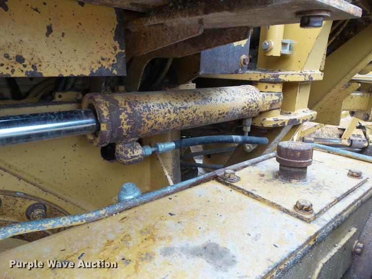 image for item DZ9246 1995 Caterpillar 140G motor grader