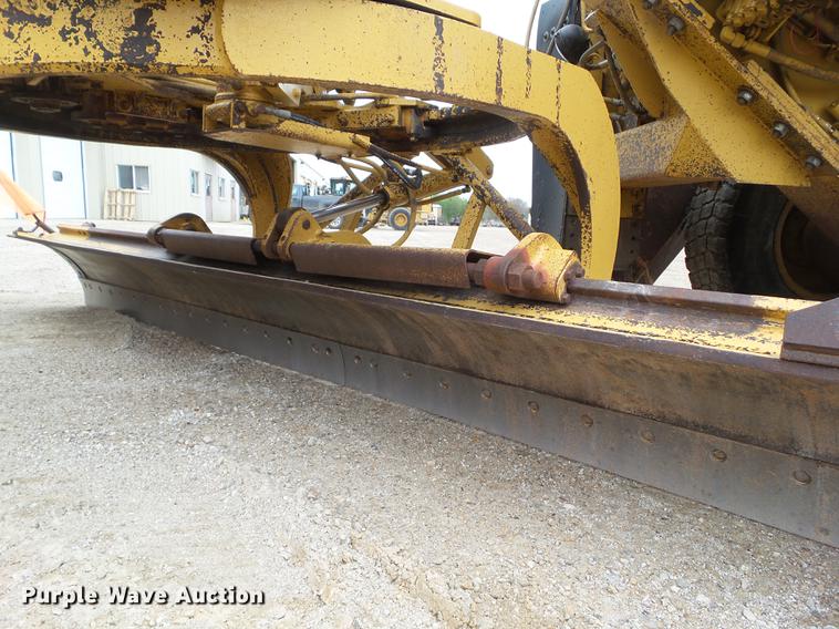 image for item DZ9246 1995 Caterpillar 140G motor grader