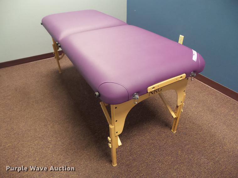 (6) NRG portable massage tables in Ottumwa, IA Item DZ9337 sold