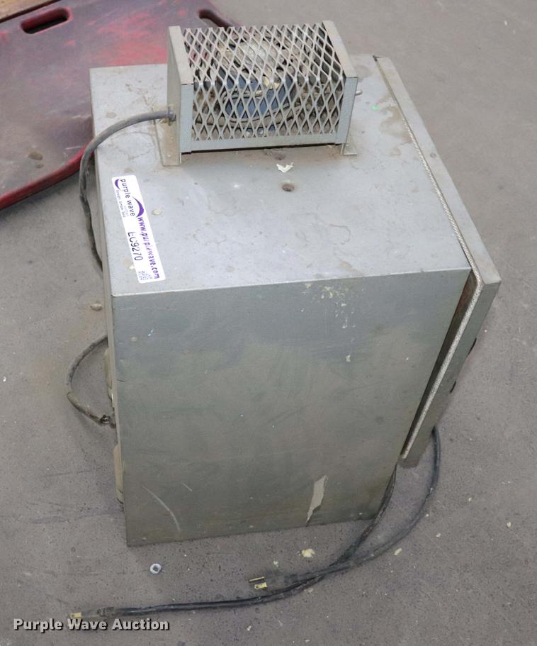 image for item EC9270 Plastic mold oven