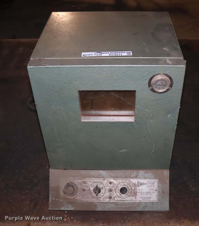 image for item EC9271 Emco 654 rotational molder