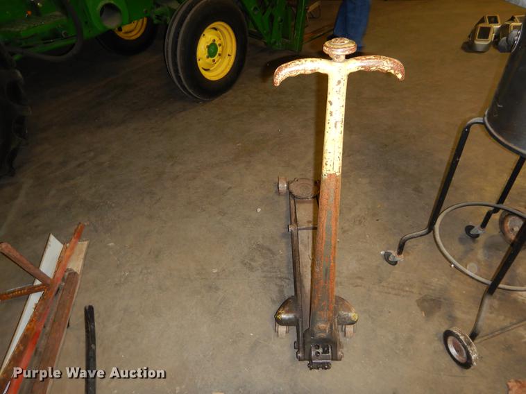 image for item EI9184 Tools