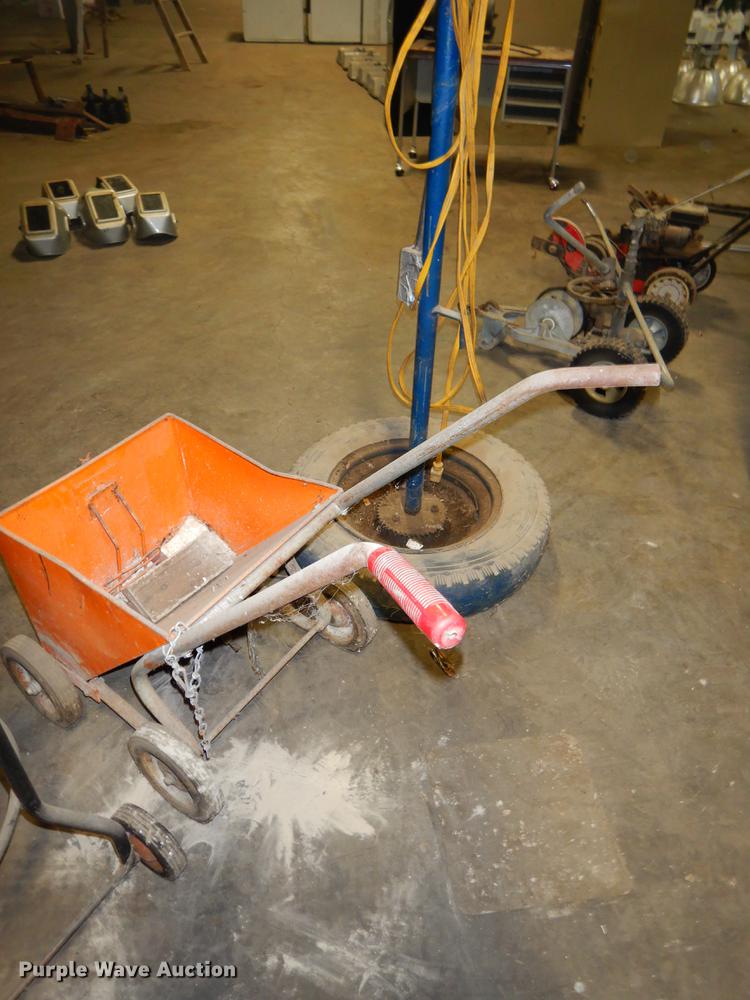 image for item EI9184 Tools