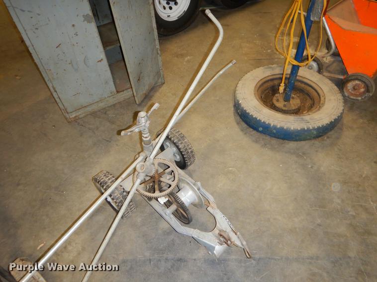 image for item EI9184 Tools