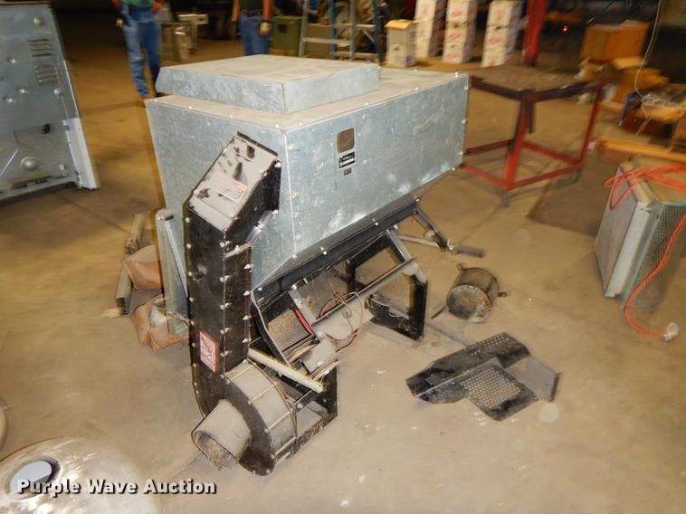 image for item EI9189 Backpack grass catcher