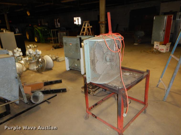 image for item EI9190 Tools