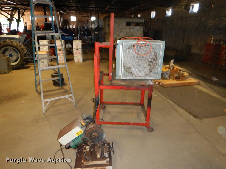 image for item EI9190 Tools