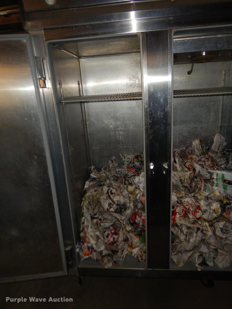 image for item EI9195 Continental 3R refrigerator