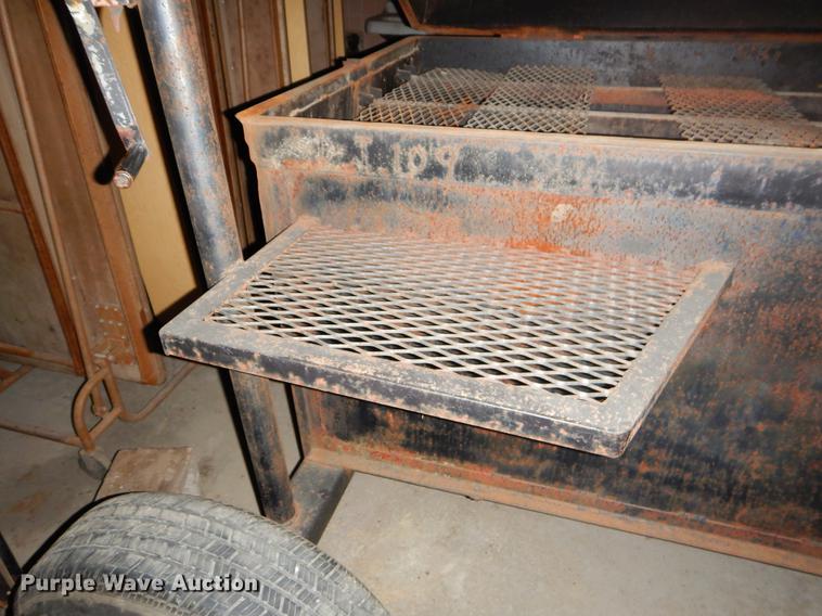 image for item EI9199 Steel smoker