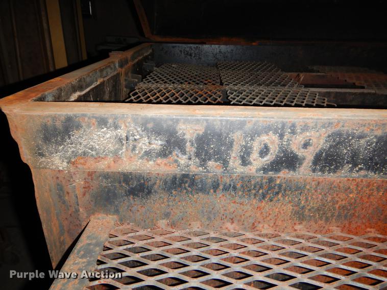 image for item EI9199 Steel smoker