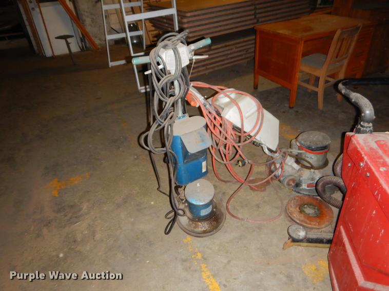 image for item EI9200 Sweepers and buffers