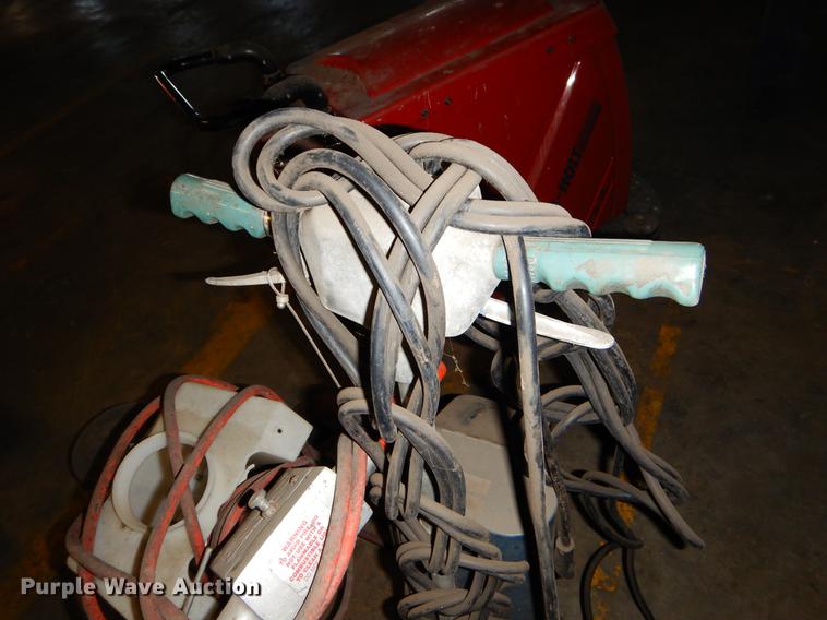 image for item EI9200 Sweepers and buffers