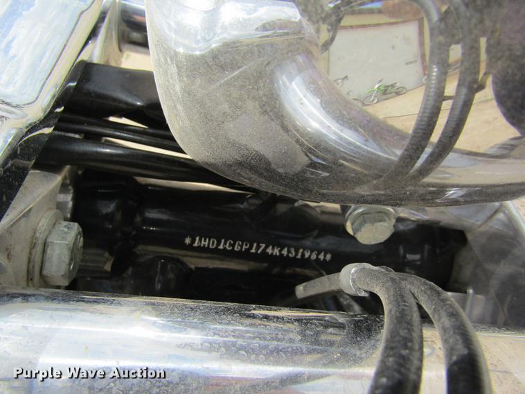 image for item EI9321 2004 Harley Davidson XL 1200 Custom motorcycle