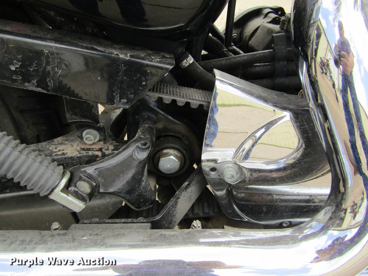 image for item EI9321 2004 Harley Davidson XL 1200 Custom motorcycle