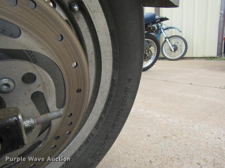 image for item EI9321 2004 Harley Davidson XL 1200 Custom motorcycle