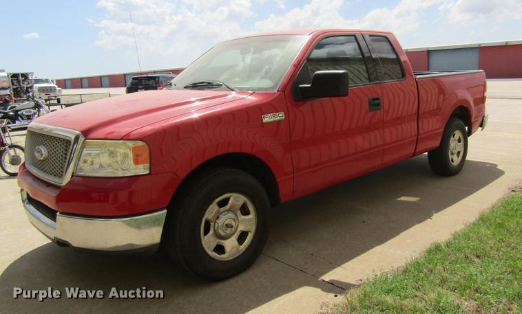 image for item EI9329 2004 Ford F150 SuperCab pickup truck