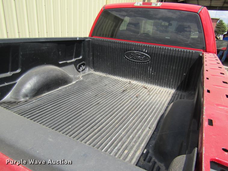 image for item EI9329 2004 Ford F150 SuperCab pickup truck