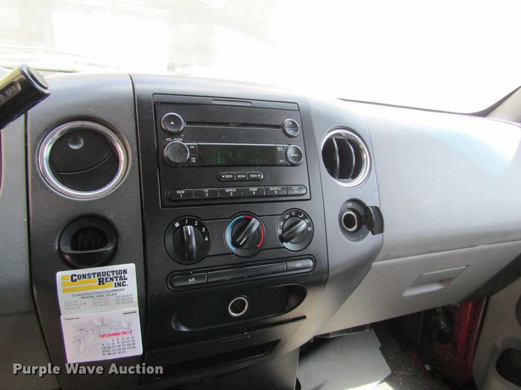 image for item EI9329 2004 Ford F150 SuperCab pickup truck