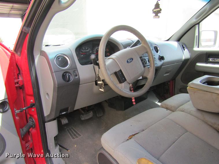 image for item EI9329 2004 Ford F150 SuperCab pickup truck