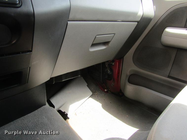 image for item EI9329 2004 Ford F150 SuperCab pickup truck