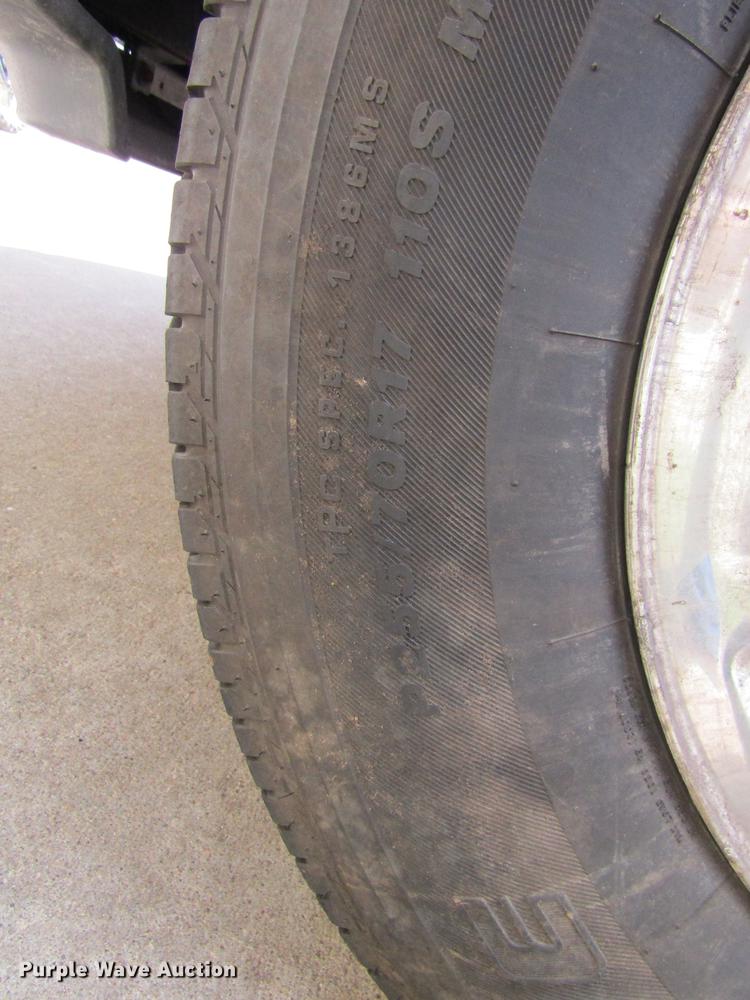 image for item EI9329 2004 Ford F150 SuperCab pickup truck