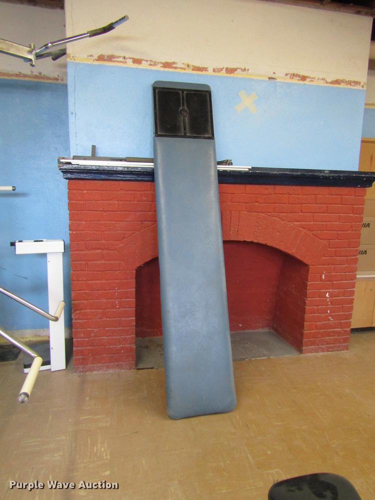 image for item EI9365 Universal Centurion II weight machine