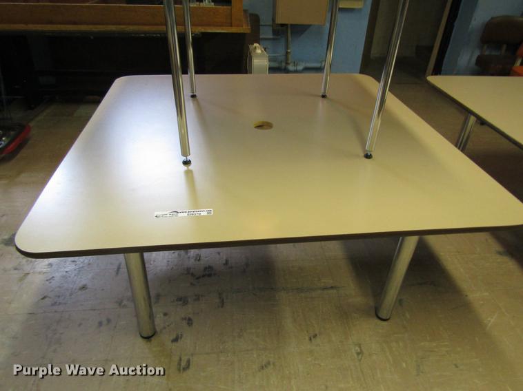 image for item EI9370 (3) tables