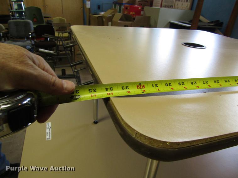 image for item EI9370 (3) tables