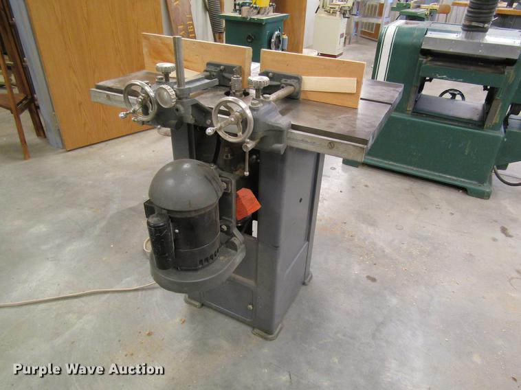 image for item EI9373 Walker Turner 6110 S1140 spindle shaper