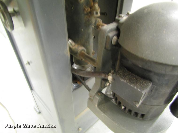 image for item EI9373 Walker Turner 6110 S1140 spindle shaper