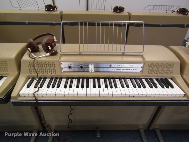 image for item EI9374 Wurlitzer keynote visualizer training center